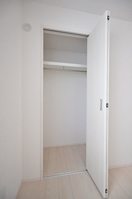 エルミ上落合2階 クローセ?ット(洋室1)