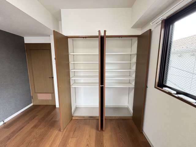 ＧＳ丸岡ビル 収納