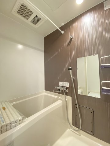 ベイルームヒルズ川崎103号室 お風呂