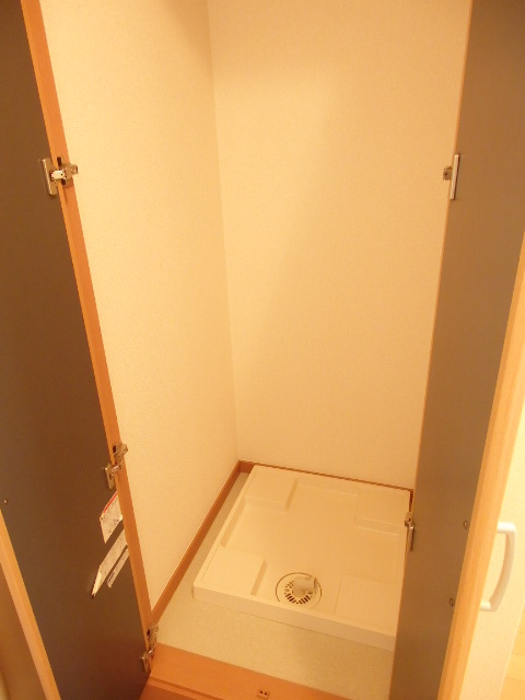 メゾン出雲0201号室 内観