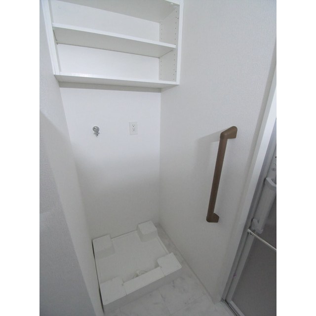 プライムガーデン若木0519号室 室内洗濯機置場