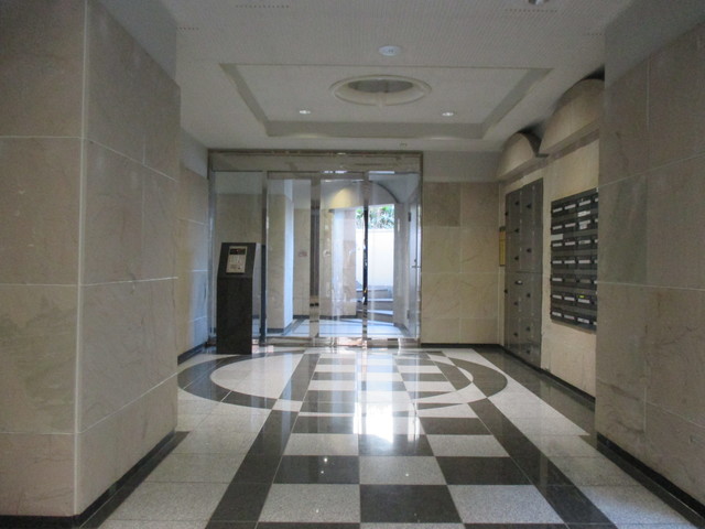 リヴェール湘南0701号室 ロビー