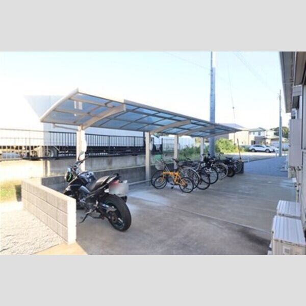 フォレヴィラージュ　A102号室 駐輪場