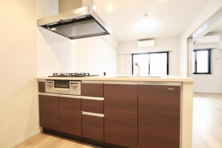 LUNIQ新御徒町Ⅱ キッチン