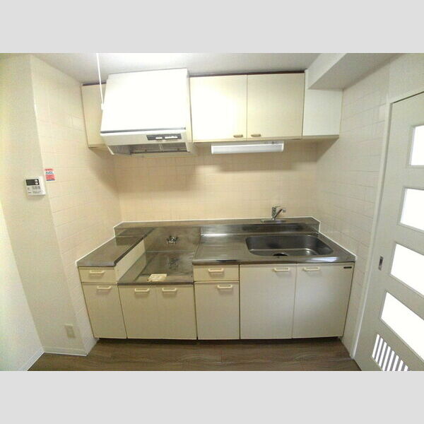 グローリーヒルズⅡ キッチン