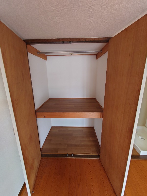 第6シティハイム1階 収納