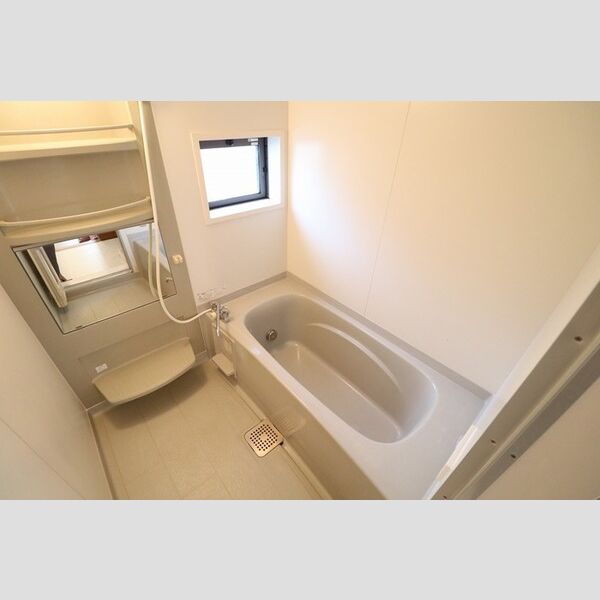 ルヴァン コート　壱番館 浴室