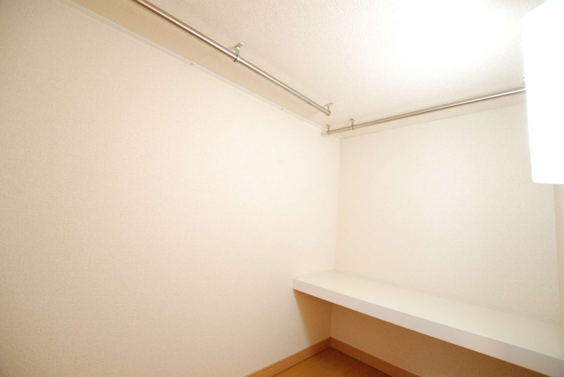 レオパレスシャルムⅡ 内観