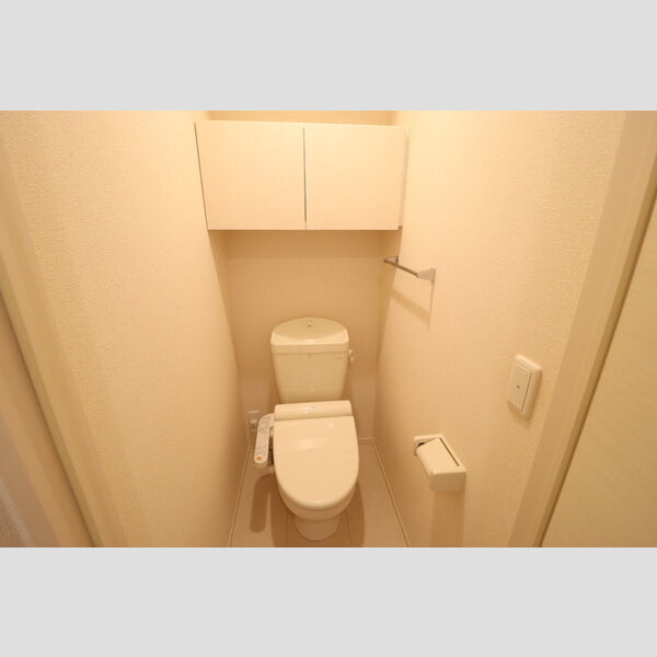 ステアヒルズⅠ 温水洗浄暖房便座