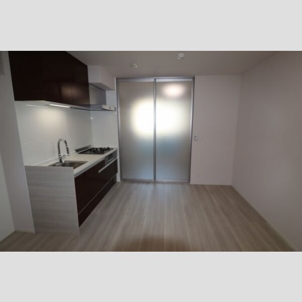 セレスティア大島301号室 LDK②