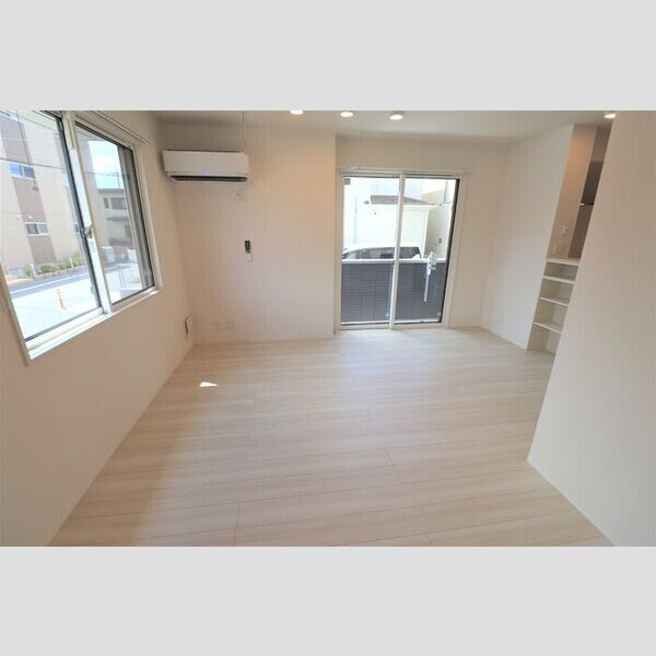 プランドール蒲生南町Ⅰ リビング