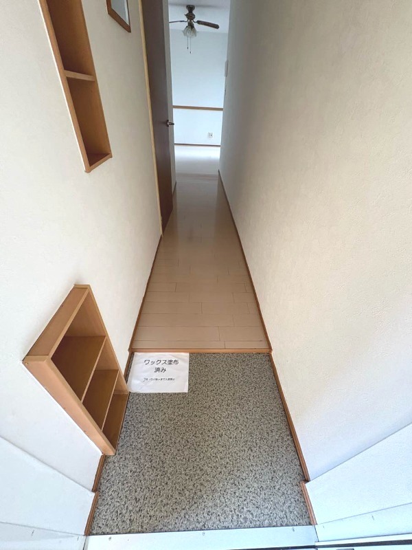 ラポールテラス1階 玄関