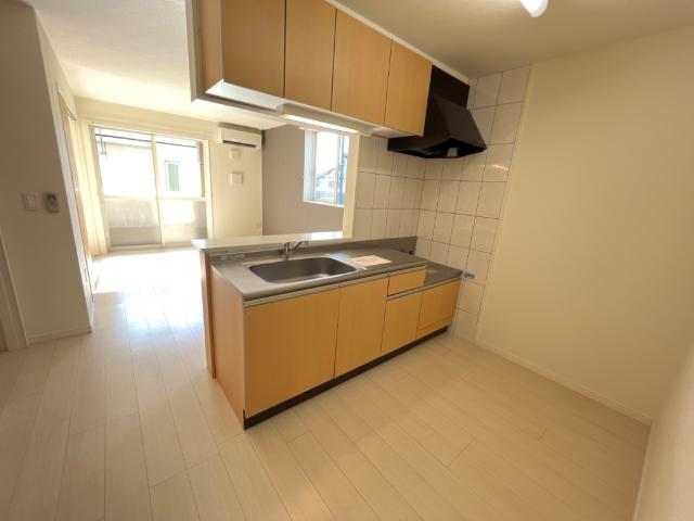 Ｍａｊｅｓｔｉｃ　ｇａｒｄｅｎ キッチン