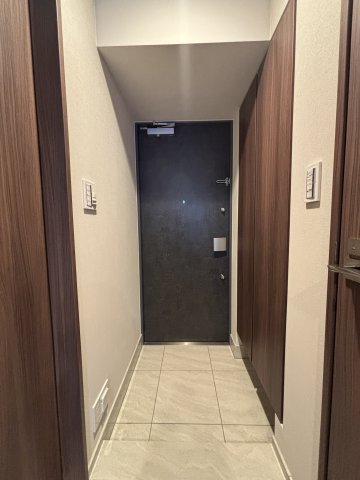 ルジェンテ藤沢　５０２ 玄関