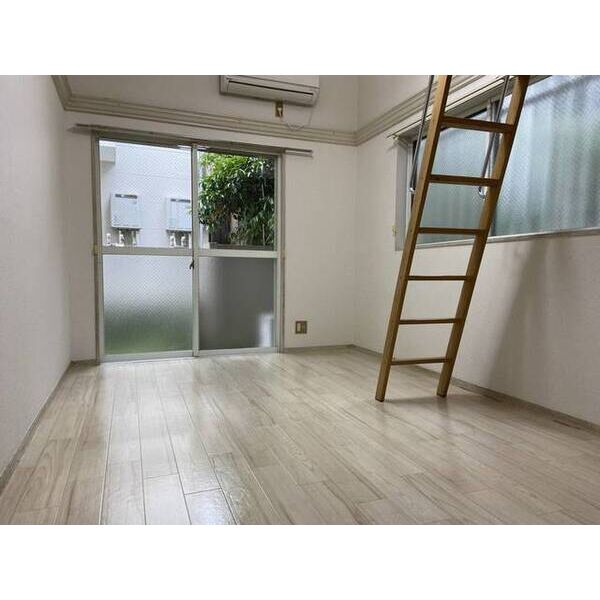 レオパレス津田沼第3 リビング