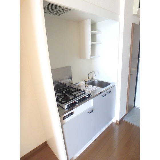 アンプルールフェールアミーⅠ キッチン