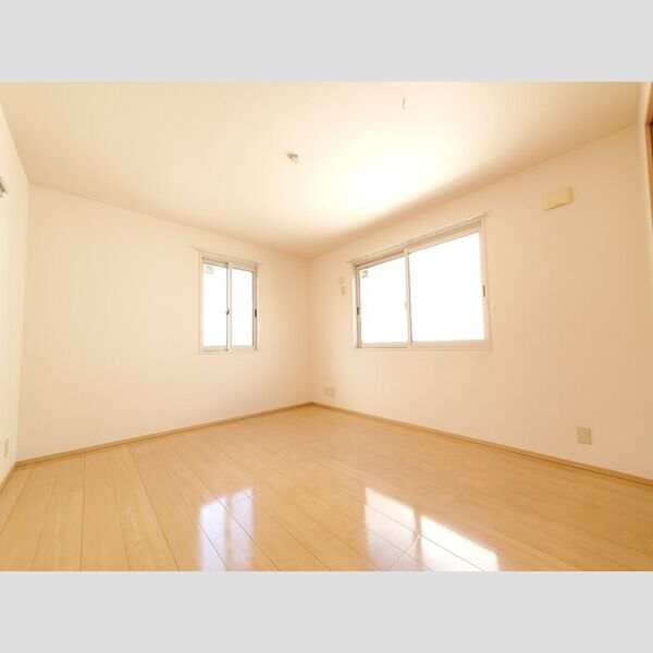 メゾン東山101号室 ※掃除前の写真です。