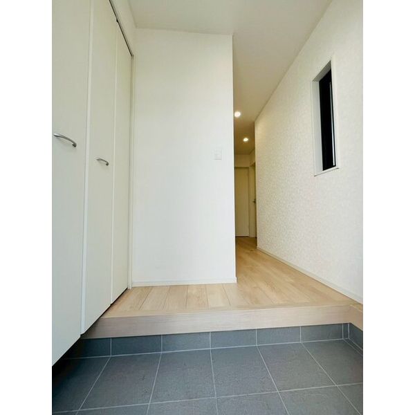 クレイドルガーデン富士見市水谷東　第7　1号棟 玄関