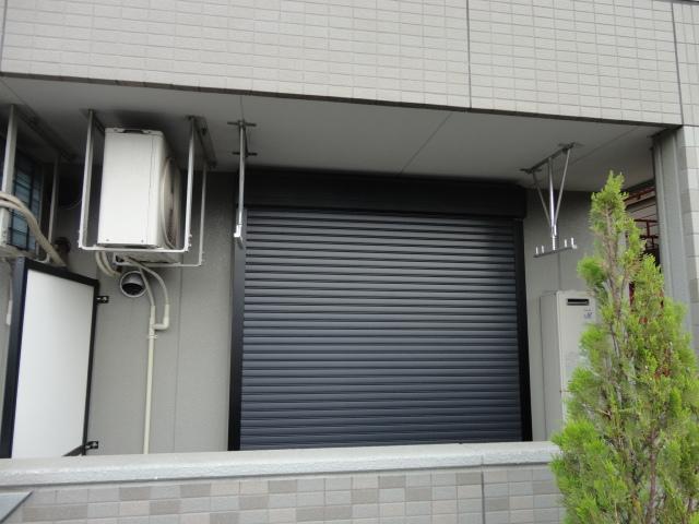 コンフォース光101号室 防犯シャッター
