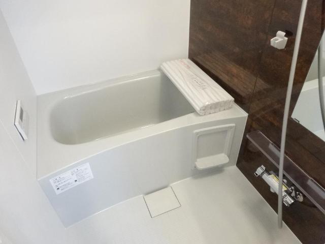 アイリスガーデンⅠ201号室 バス