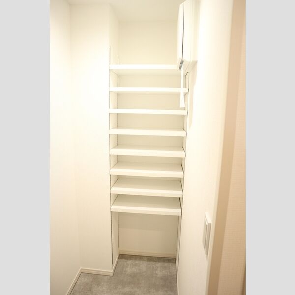 エスポア戸田公園 シューズクローク