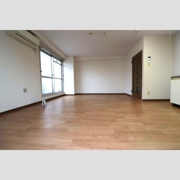 エイトジャパンシーダー LDK13、2帖