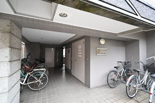 ナイスアーバンスピリッツ横濱吉野町6階 エントランス