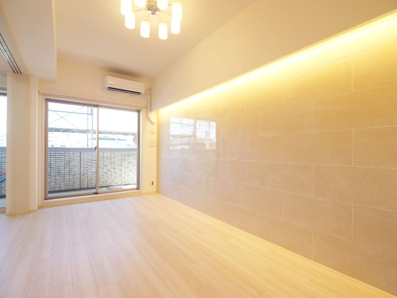 プレジオ川口ASIAN5階 リビング