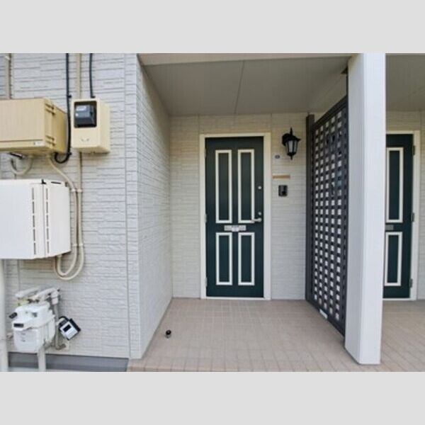 グレイスコート103号室 玄関