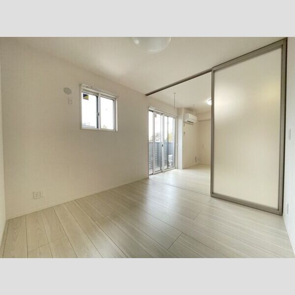 オルメル201号室 洋室　4.6帖