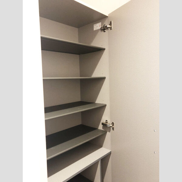 アーブル クロシェット　C棟101号室 玄関