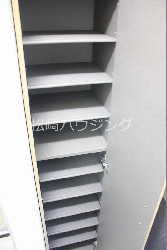 メゾンブリエ 玄関