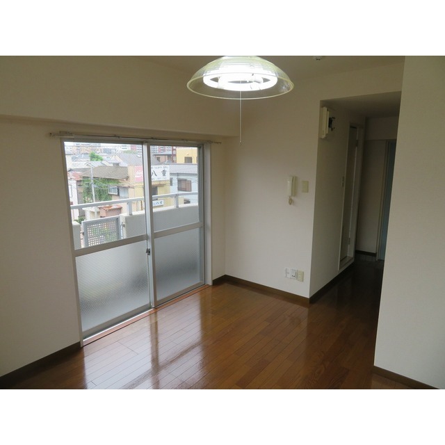 エレガンス綾瀬６0311号室 写真は反転タイプのお部屋です