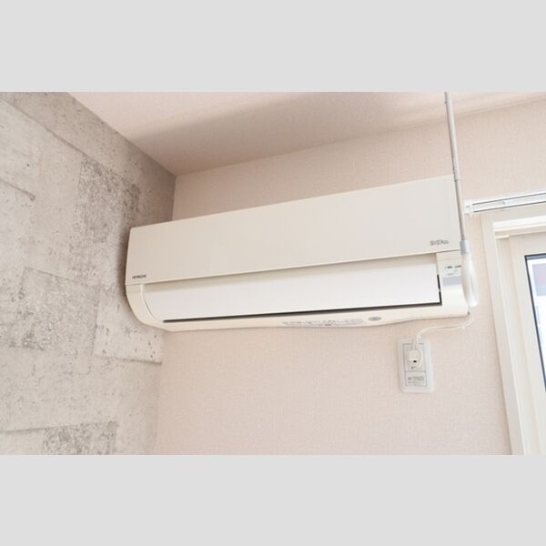 アゼリア松戸205号室 エアコン