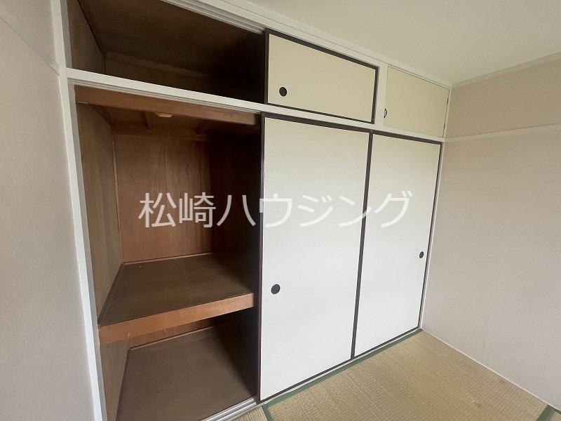 上高田４丁目団地2号棟 収納