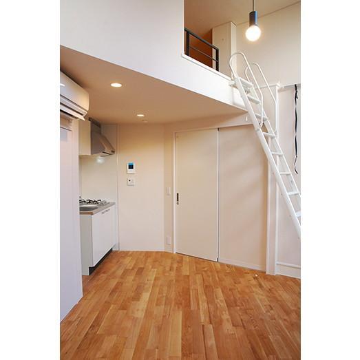 グランエッグス高円寺W1階 玄関