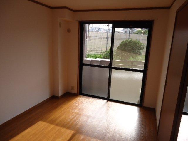 ソレジオ湘南 室内