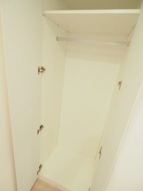 レジディア目黒Ⅳ8階 収納