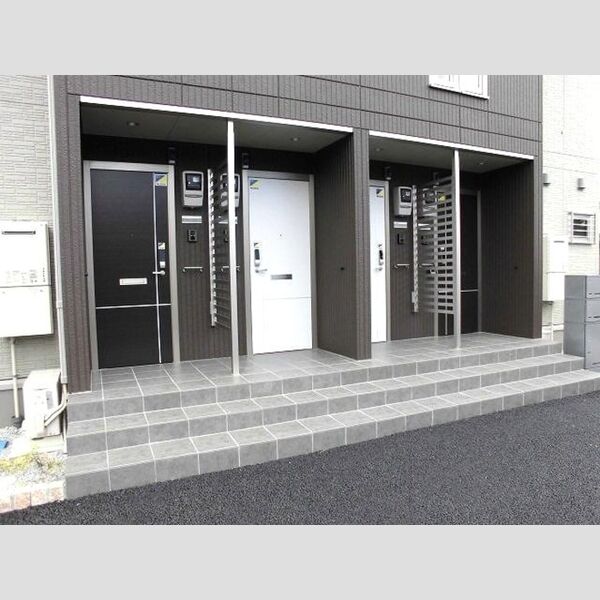 サン・コーポラス エントランス