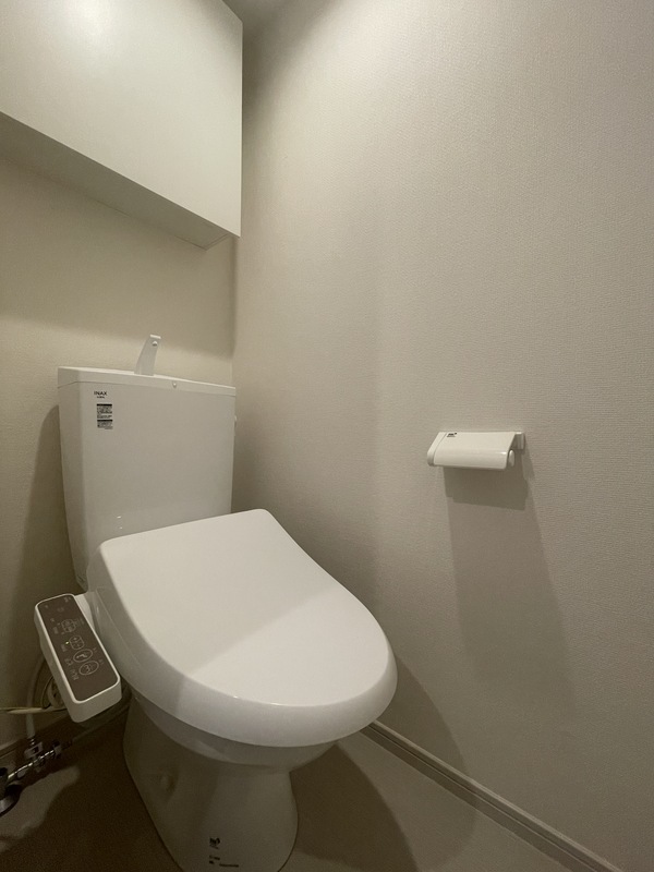 リブリ・井土ヶ谷2階 トイレ