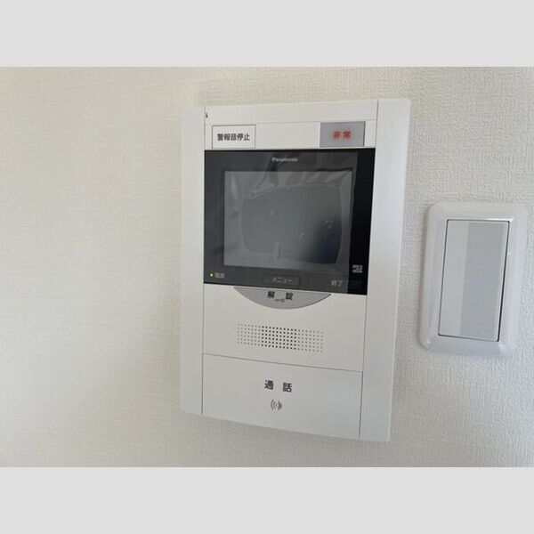 コンフォール小泉702号室 同建物別部屋の参考画像