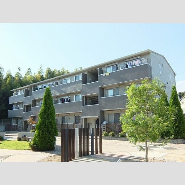 グランレーヴ　C101号室 外観