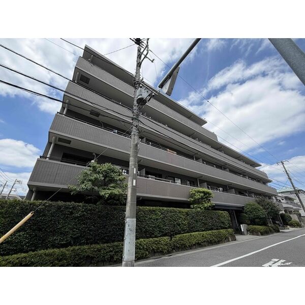コスモ学芸大学の外観画像