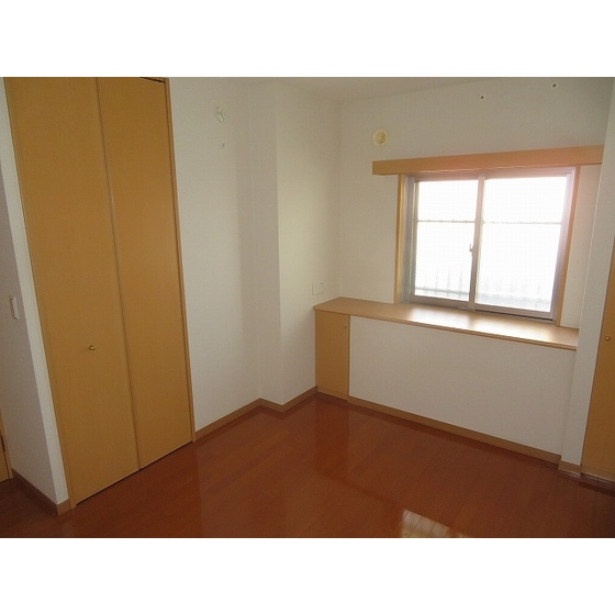 ロイヤルヒルズ浦和0405号室 洋室