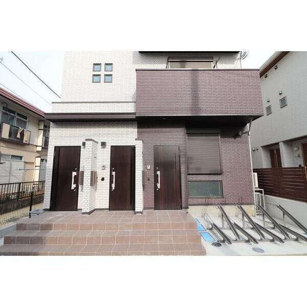 Agreable201号室 エントランス