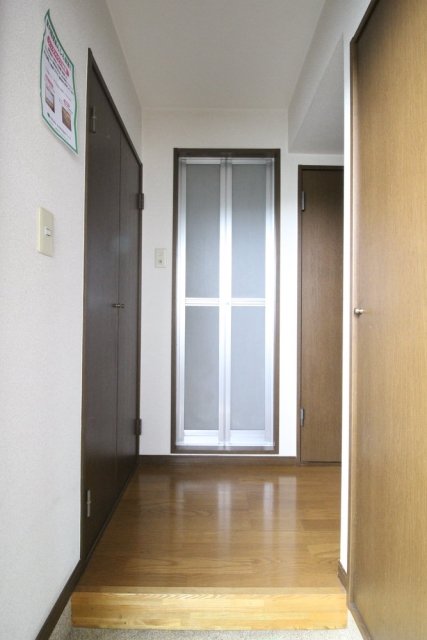 ＯＬＩＯ世田谷上野毛3階 玄関