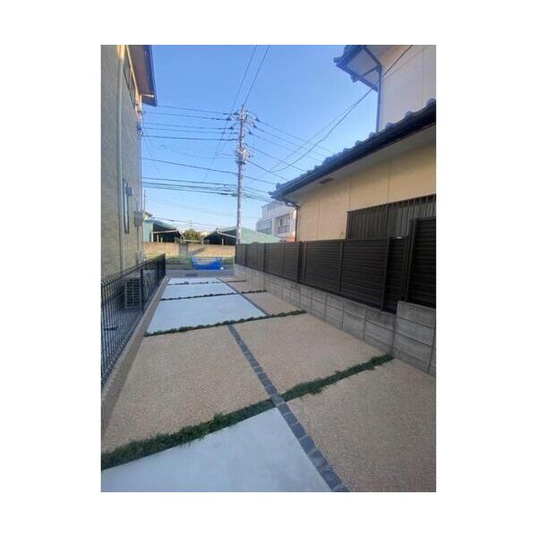 練馬区南田中3丁目戸建A棟 エントランス