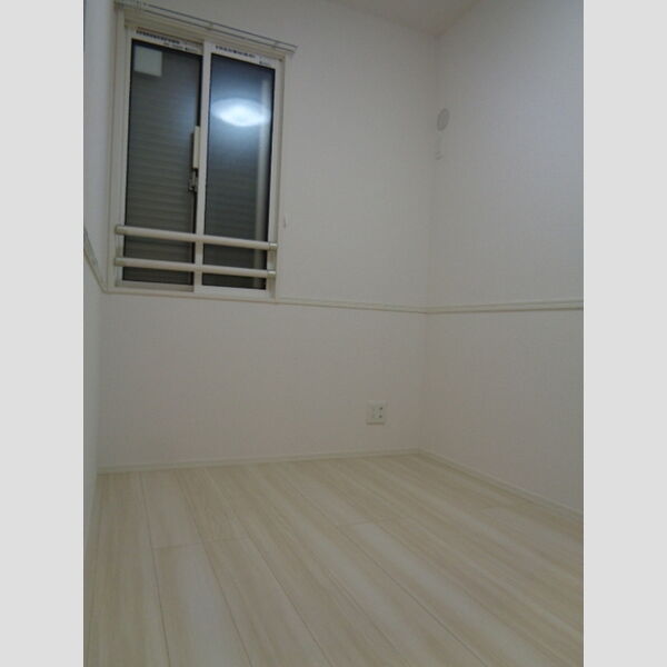 エクセリア北烏山 205号室　洋室
