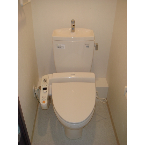 コンフレックス浮間公園 内観