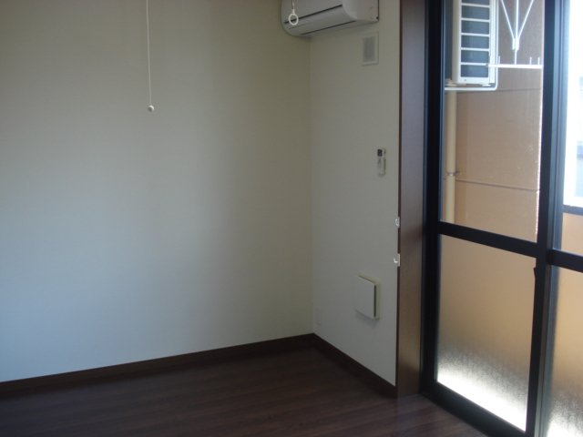 ヤハウェイ　山本 リビング